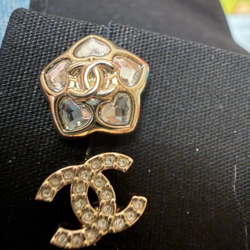 香奈兒。25B三件組小耳環。-5