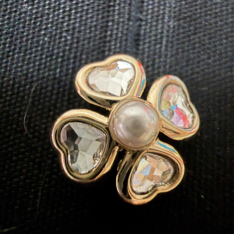 香奈兒。25B三件組小耳環。-6