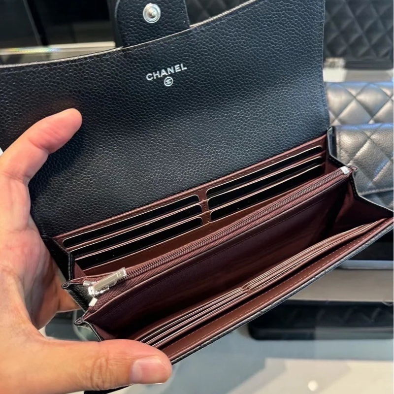 香奈兒。Chanel 荔枝皮經典長夾。銀-8