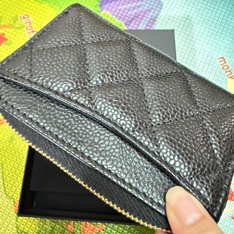 香奈兒。ㄇ字黑金零錢包-4