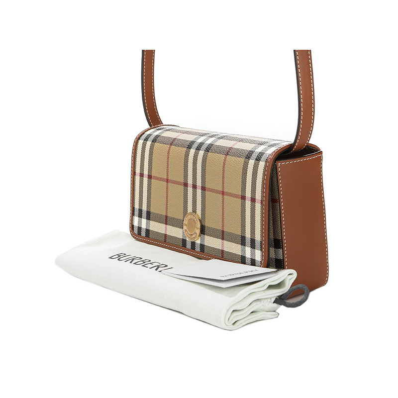 BURBERRY 25SS (LS HAMPSHIRE DFC) 女士 HAMPSHIRE 斜背包-17