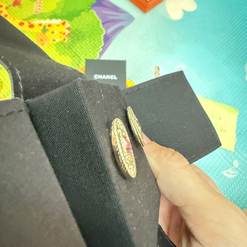 香奈兒。25P。粉紅星星鏤空耳環-8