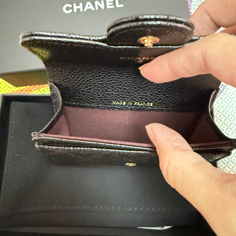 Chanel。黑金短卡夾。零錢包荔枝皮。-6