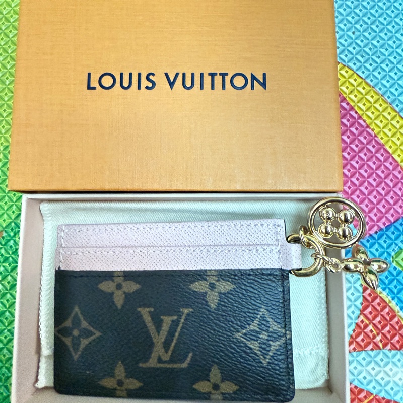 LV。名片夾。老花櫻花粉雙色。-2