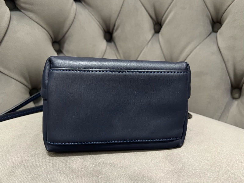 Longchamp Le Pliage Xtra 牛皮斜背包 海軍藍-16