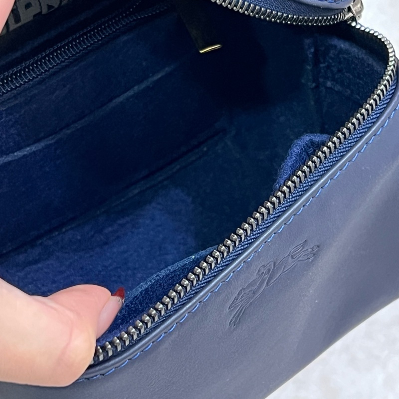 Longchamp Le Pliage Xtra 牛皮斜背包 海軍藍-26