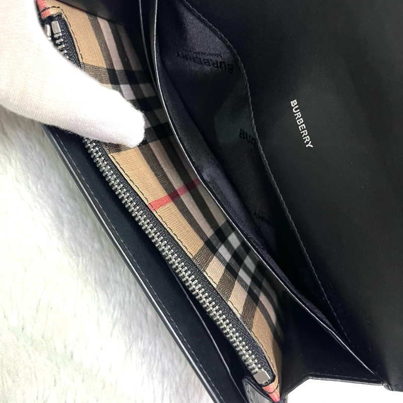 BURBERRY #防刮經典色掀蓋長夾-14