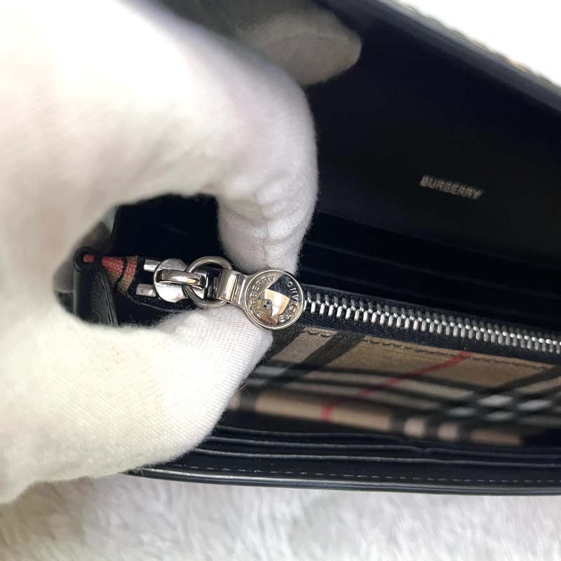 BURBERRY #防刮經典色掀蓋長夾-18