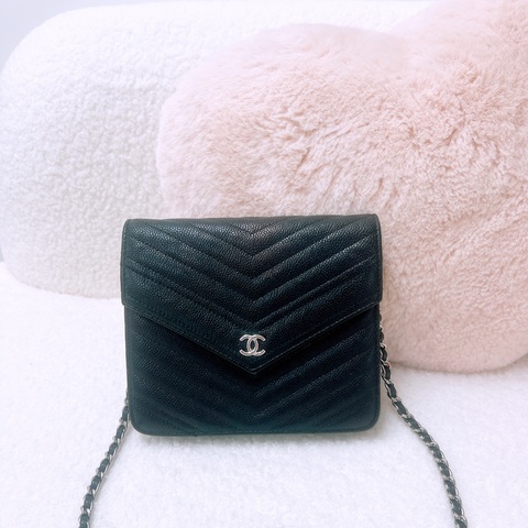 Chanel 黑銀方形woc/ 郵差鏈條包