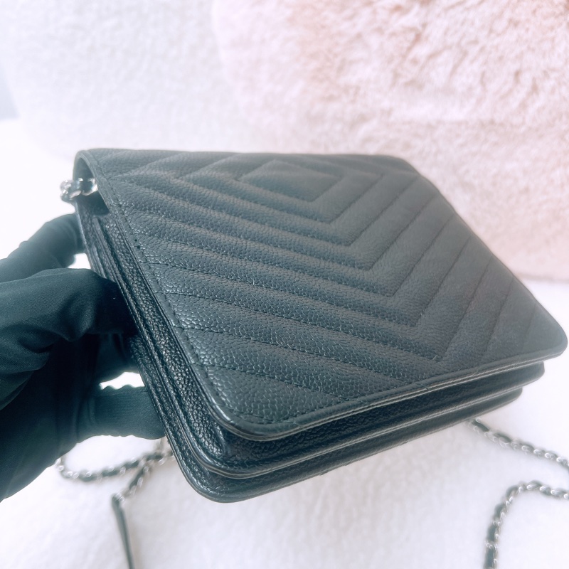 Chanel 黑銀方形woc/ 郵差鏈條包-7