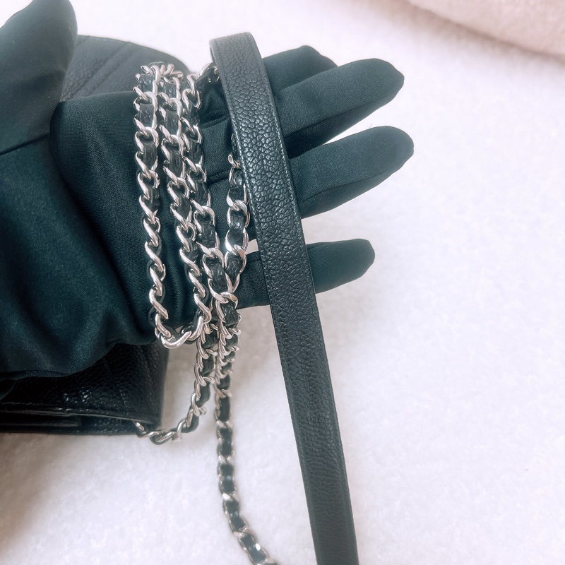 Chanel 黑銀方形woc/ 郵差鏈條包-9