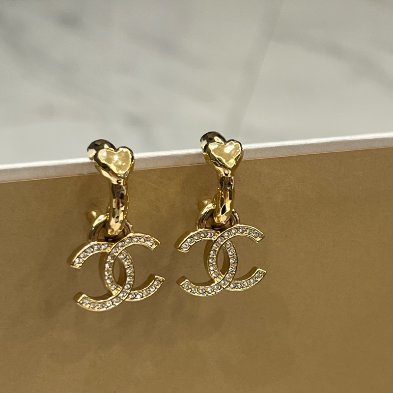 Chanel 23P愛心雙C吊墜耳環 金色-0