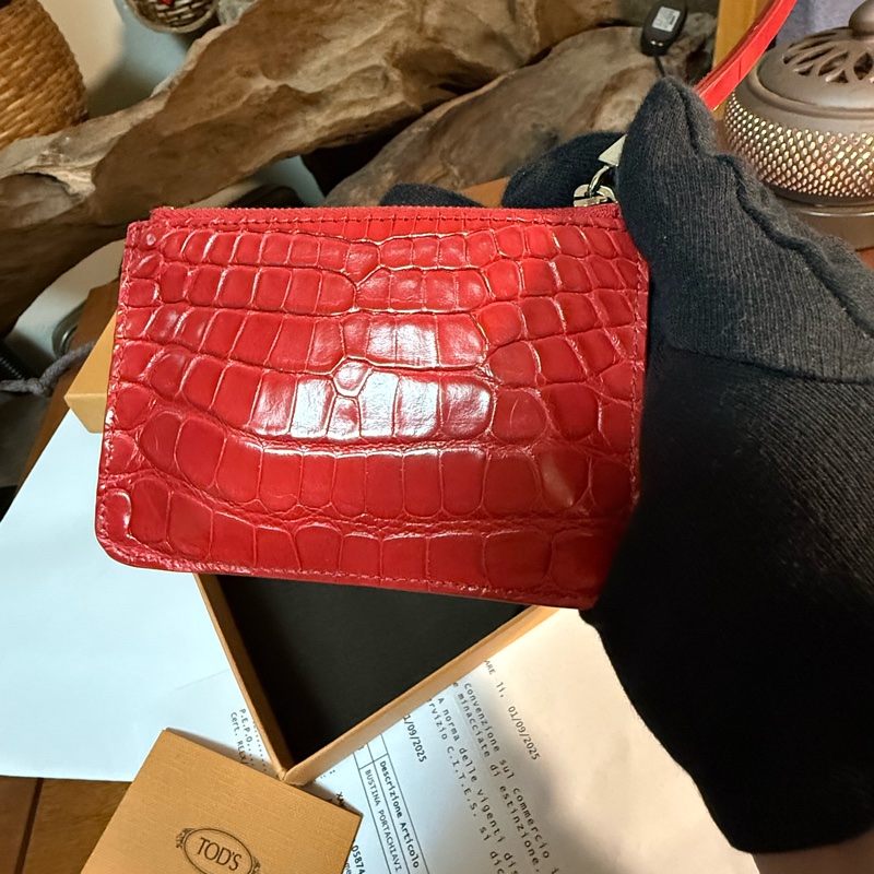 TOD’S 真鱷魚皮（全新）零錢包/鑰匙包-1
