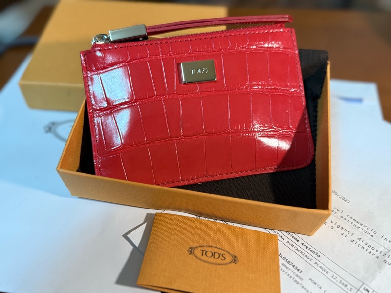 TOD’S 真鱷魚皮（全新）零錢包/鑰匙包-2