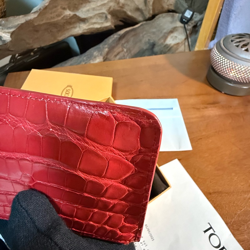 TOD’S 真鱷魚皮（全新）零錢包/鑰匙包-9