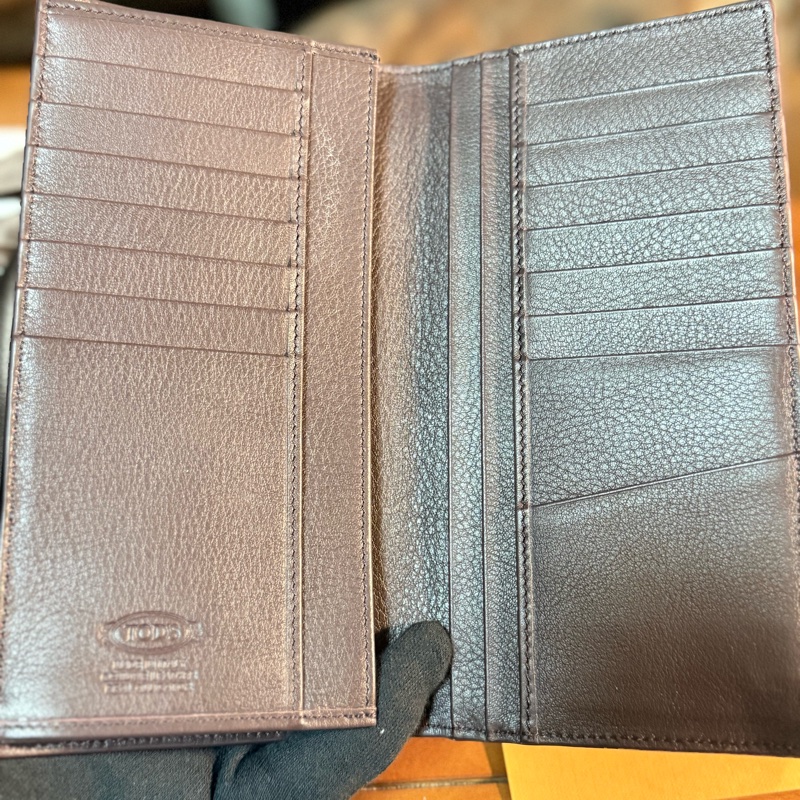 TOD’S 真鱷魚皮（腹部）長夾-9