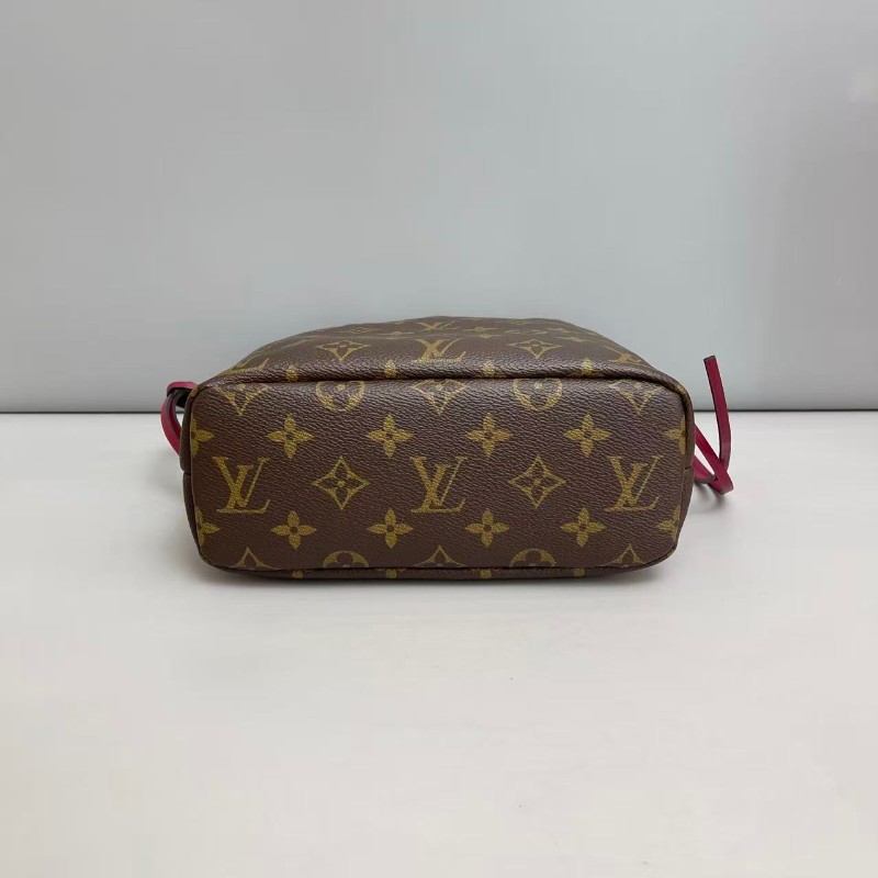 LV路易威登NOE老花收納袋福袋 手拿包-5