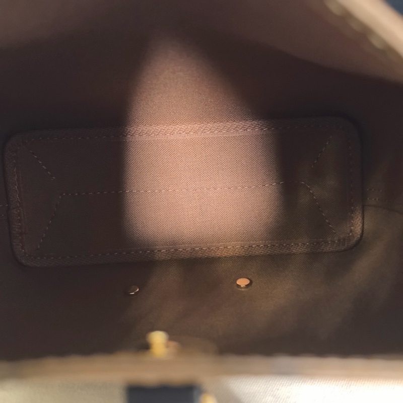 大全配🈶購證❤️ #lv #atlantis #菜籃子 #斜跨包 #手提包-9