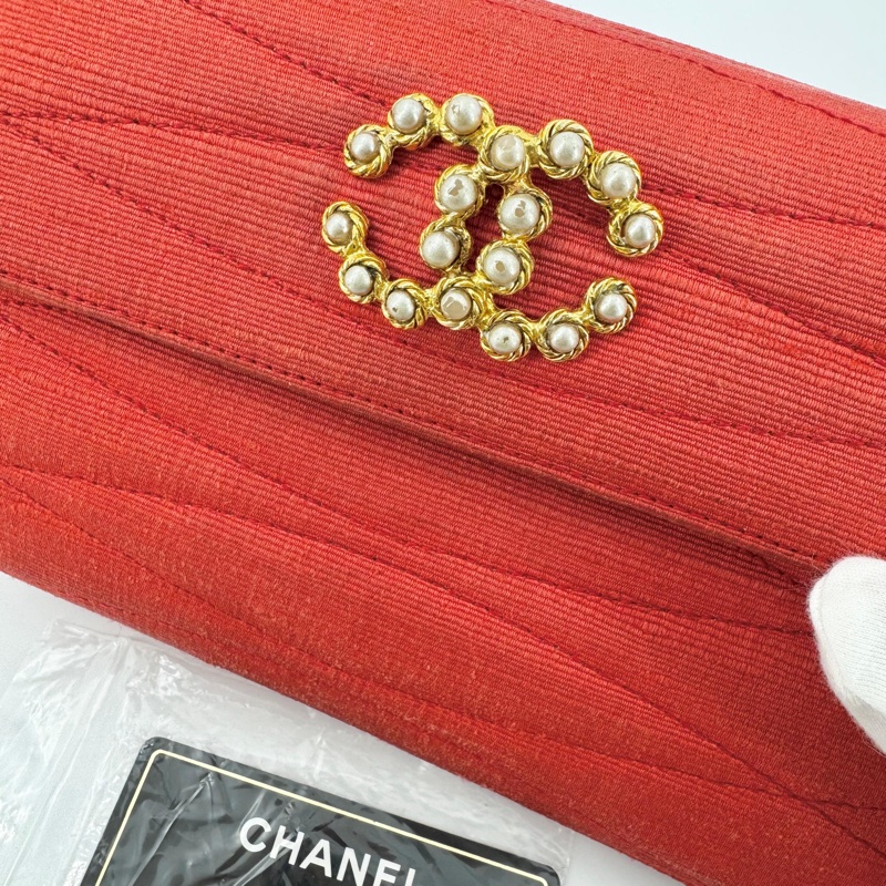Chanel Vintage 91-94 Fabric Red & Imitation Pearl CC Mark Gold Chain Shoulder Bag-5