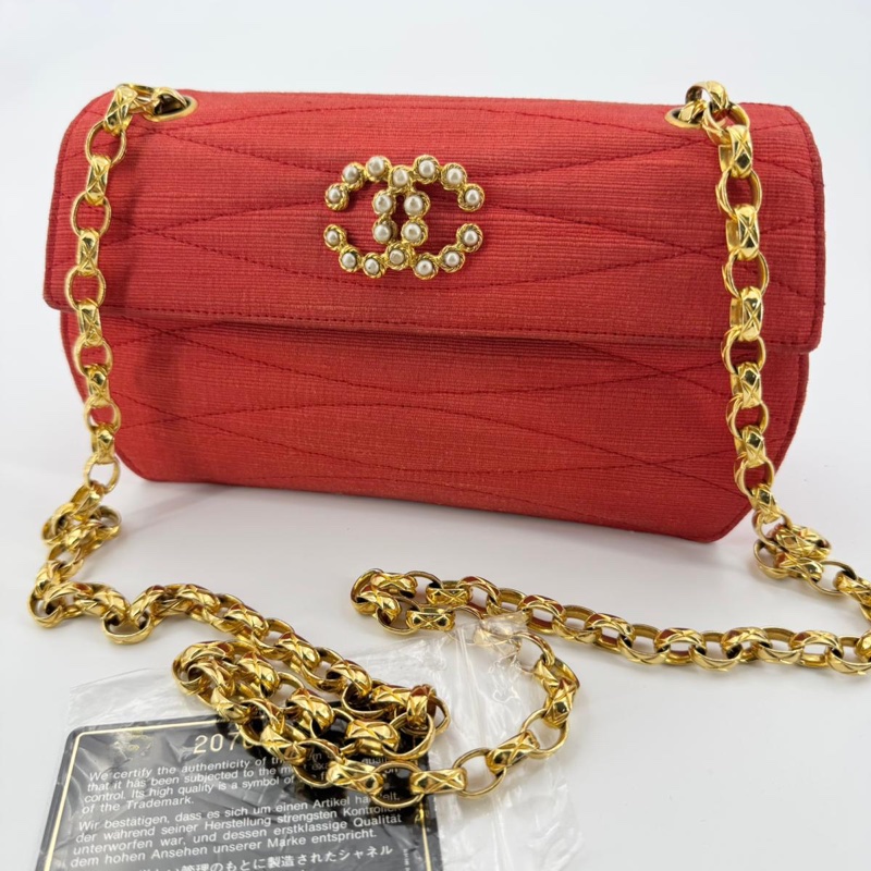 Chanel Vintage 91-94 Fabric Red & Imitation Pearl CC Mark Gold Chain Shoulder Bag-6