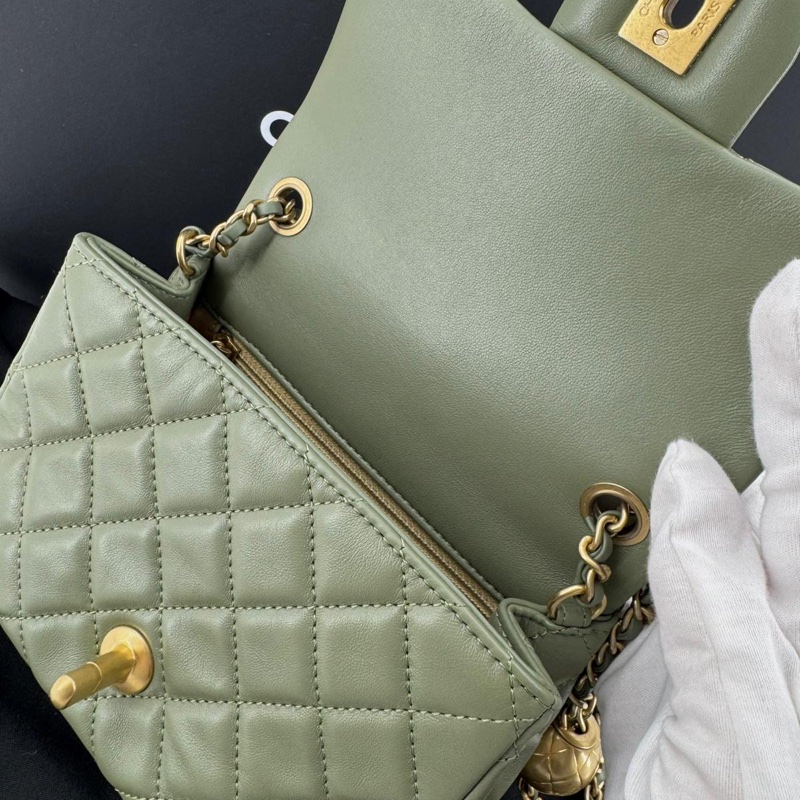 Chanel 21B Lambskin Pearl Crush Olive Green Mini Rectangular Flap Bag with Gold Hardware-5