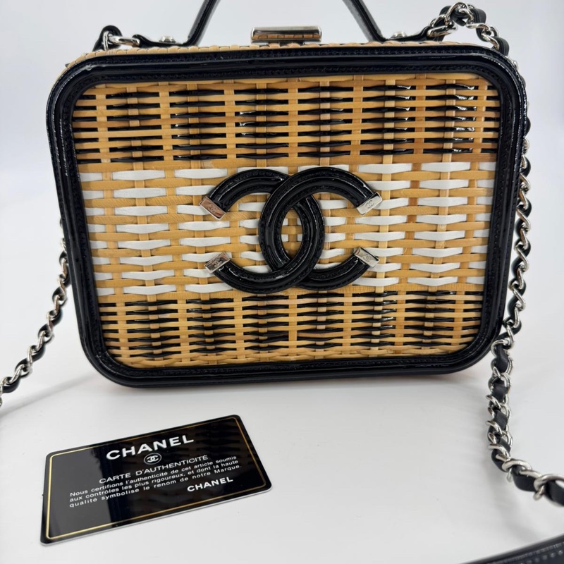 Chanel 2019 Patent Leather & Natural Rattan Wicker CC Filigree Black Medium Vanity Case with Silver Hardware-0