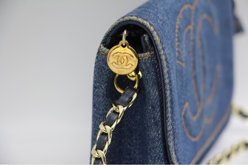 Chanel Blue Denim Coco Cosmetic Pouch Makeup Case Pouch-3