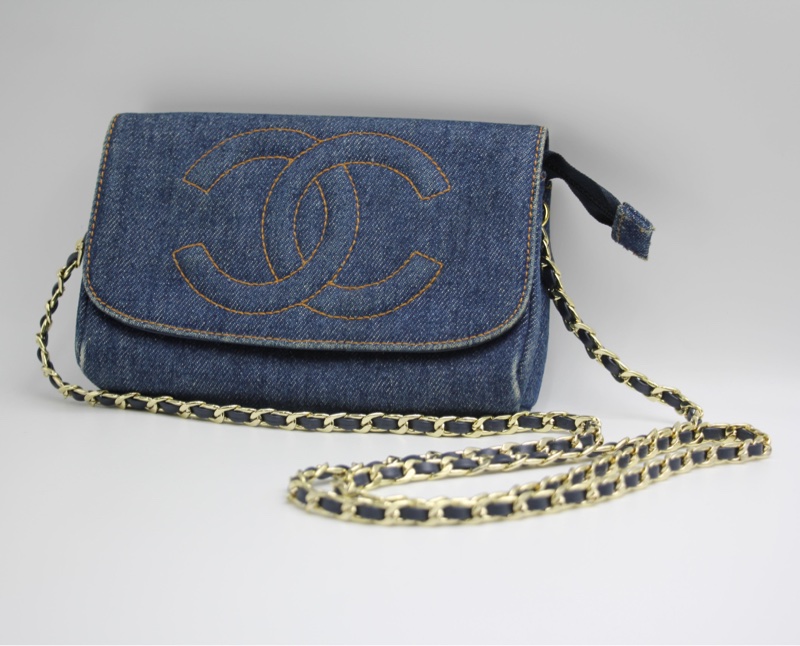 Chanel Blue Denim Coco Cosmetic Pouch Makeup Case Pouch-7