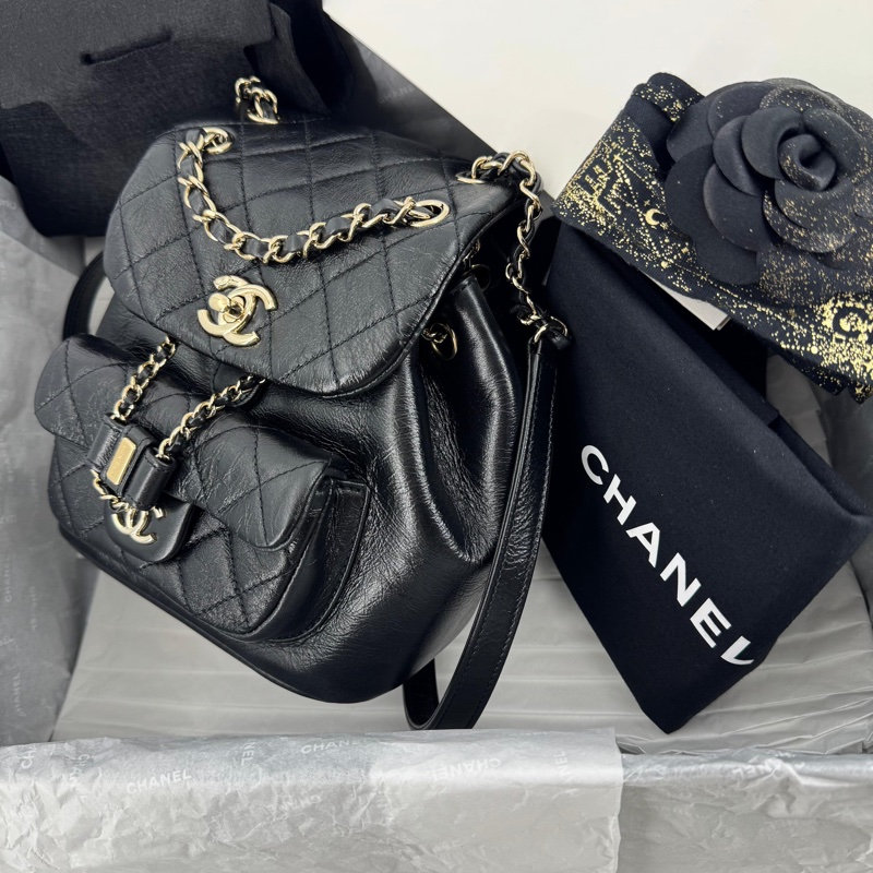 Chanel 22C Shiny Calfskin Black Quilted Small Duma Pockets Drawstring Backpack-2