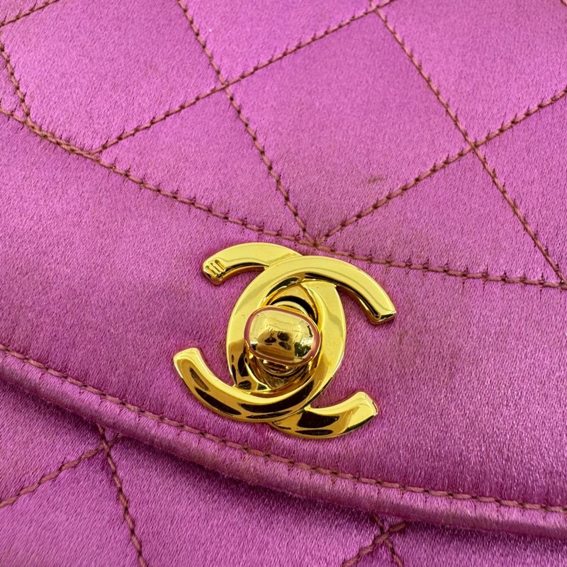 Chanel Vintage Satin Fuchsia Mini Diana Flap Bag with Gold Hardware-6
