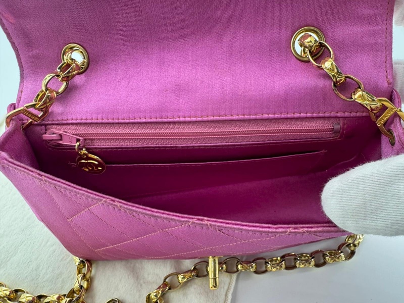 Chanel Vintage Satin Fuchsia Mini Diana Flap Bag with Gold Hardware-11