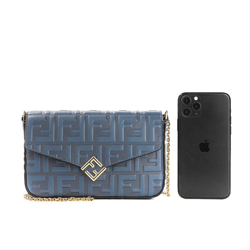 FENDI 25FW 女士鏈條單肩包-16