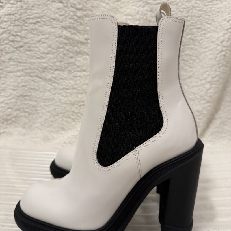 Alexander McQueen Leather Heeled Chelsea Boot 切爾西靴 靴子 37號 99新配件塵袋-3