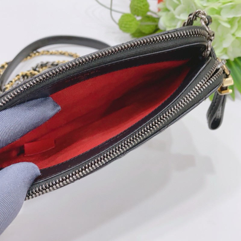 Chanel 黑金mini流浪鏈條包-7