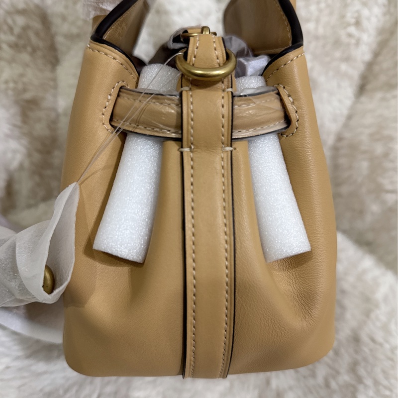 全新Coach Empire Carryall 26 皮革手袋-13