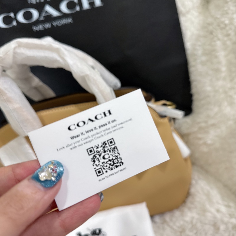 全新Coach Empire Carryall 26 皮革手袋-30