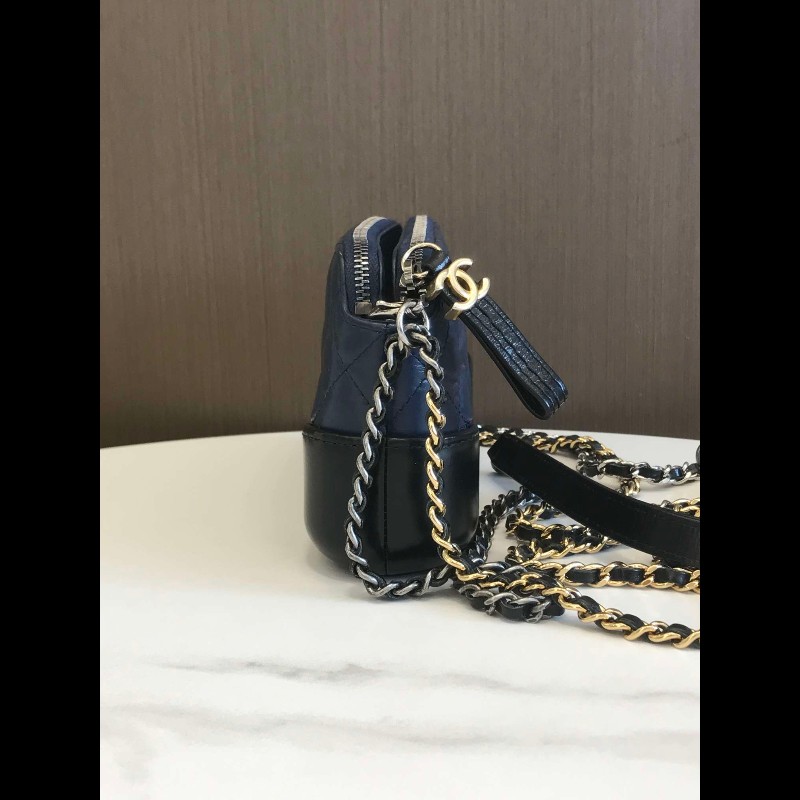 Chanel 藍拼黑mini流浪包-3