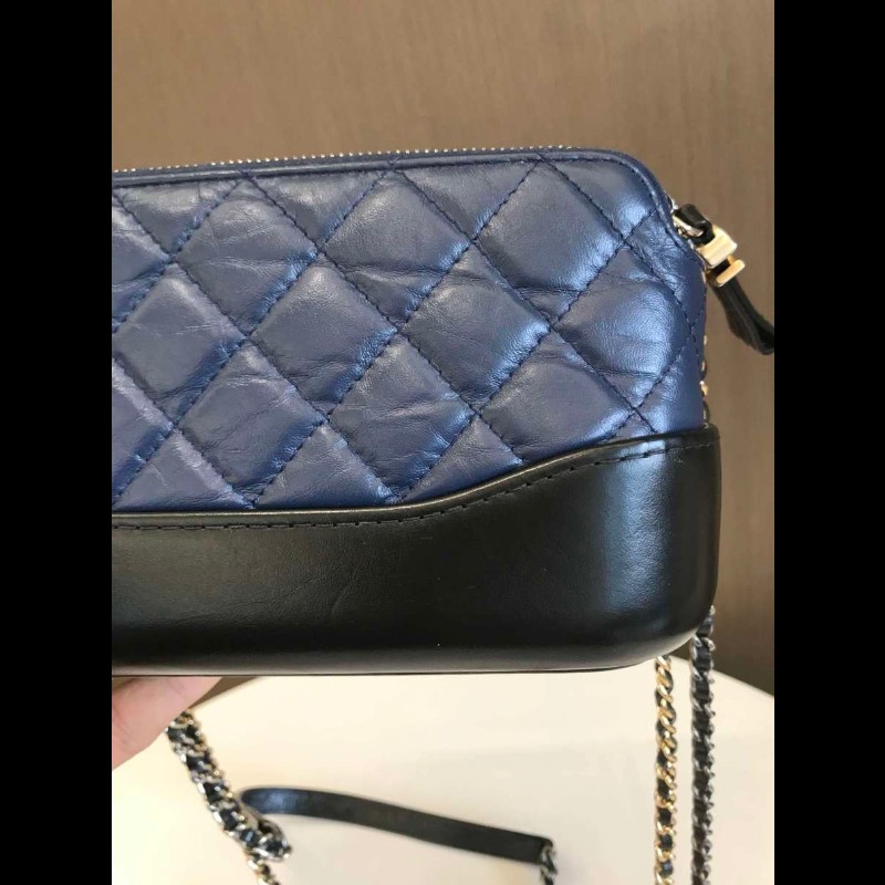 Chanel 藍拼黑mini流浪包-8