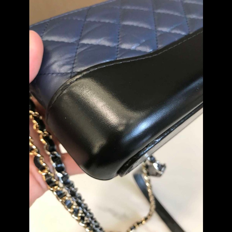 Chanel 藍拼黑mini流浪包-17