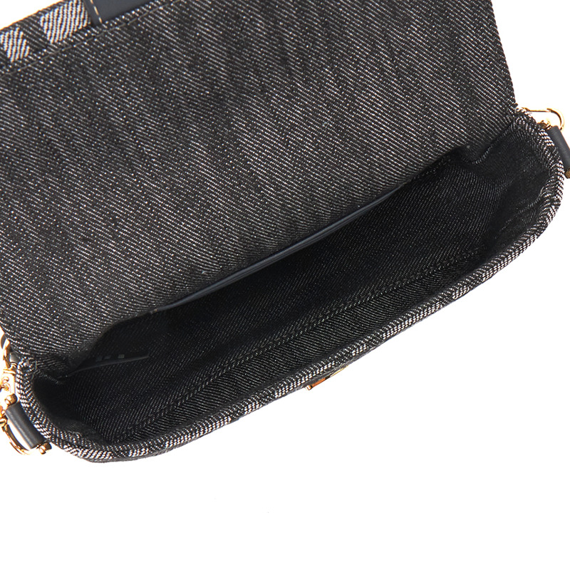 FENDI Baguette 女士鏈單肩包 8BS017 AUT4 F1UJ5-5