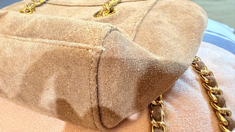 Prada麂皮降落傘肩背包-3