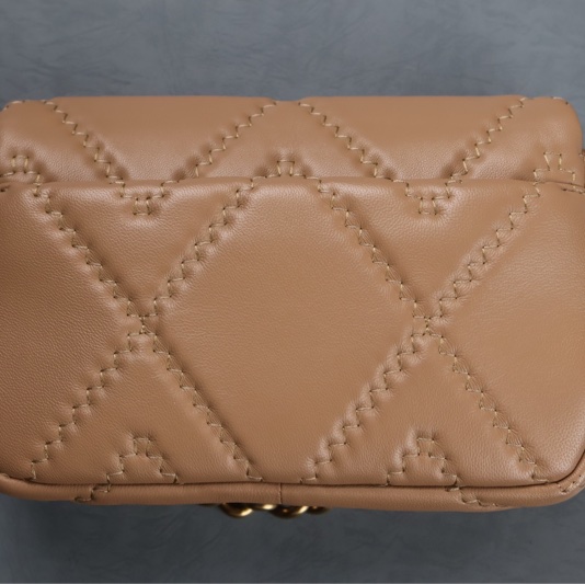 (二手）MARC JACOBS MJ (大號）駝色 縫線小羊皮翻蓋二用包-6