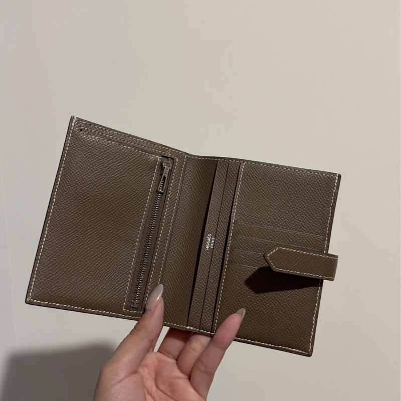 Hermes 愛馬仕 Bearn 錢包 中夾 短夾 大象灰-2