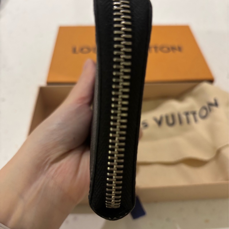 LV棋盤格長夾-13