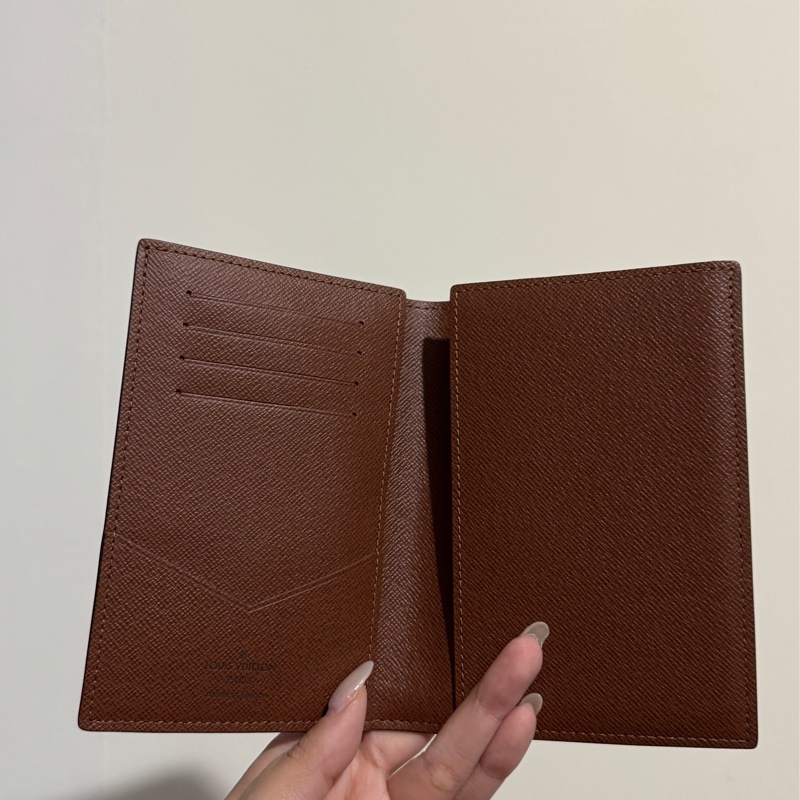 LV Louis Vuitton 護照套 護照夾 Passport-3
