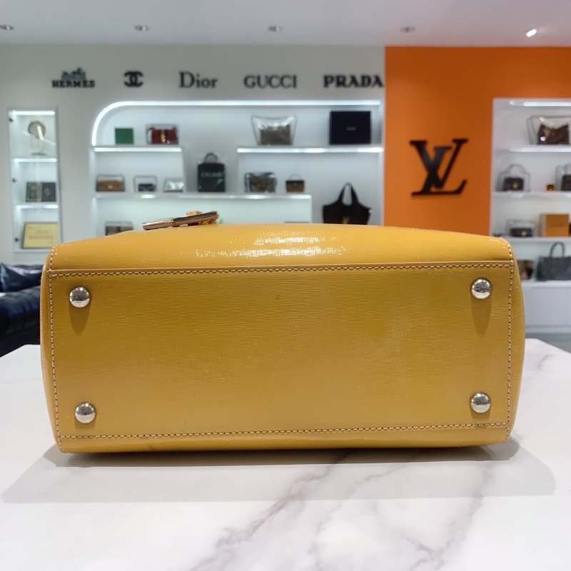 芬迪 8BH253-D7E-F0E5W-6