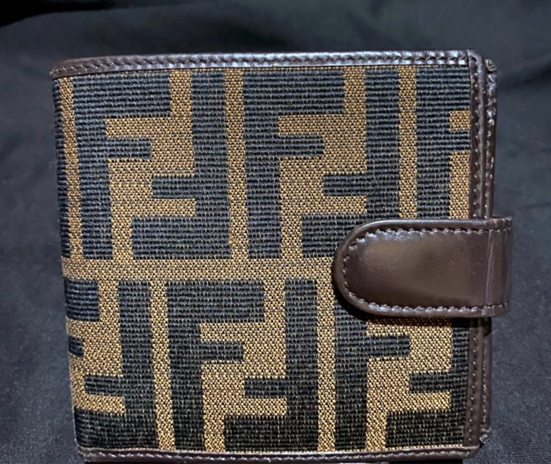 Fendi 短夾中夾-2