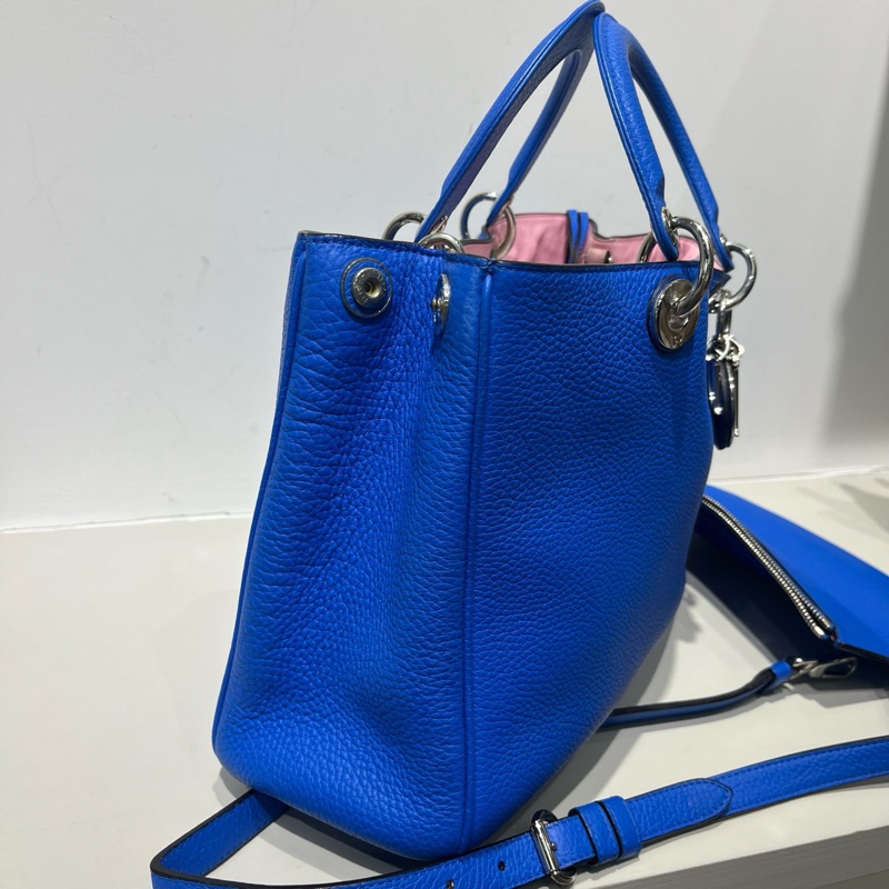 Dior迪奧Diorissimo中號藍色荔枝紋牛皮包 尺寸32x22x11-1