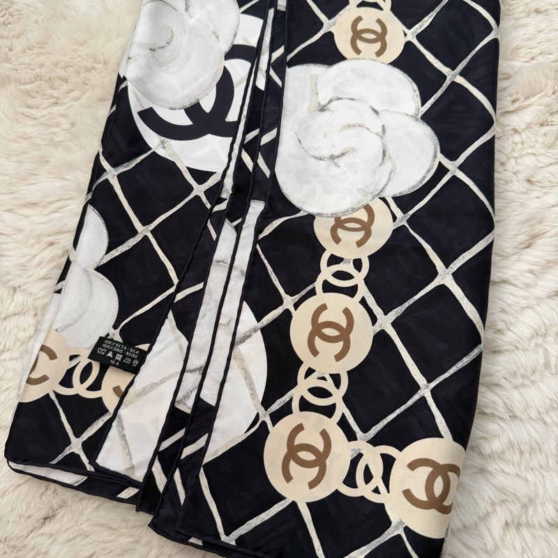 Chanel 山茶花絲巾-1