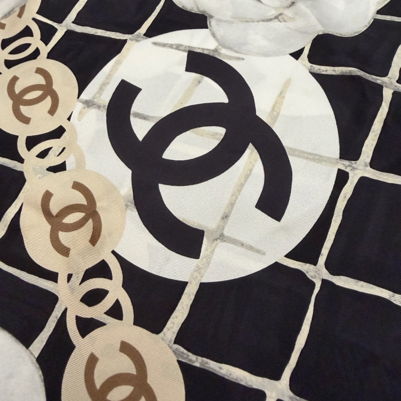 Chanel 山茶花絲巾-3